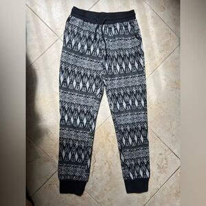 ‼️EUC: Black and White Aztec Patterned Joggers - S
